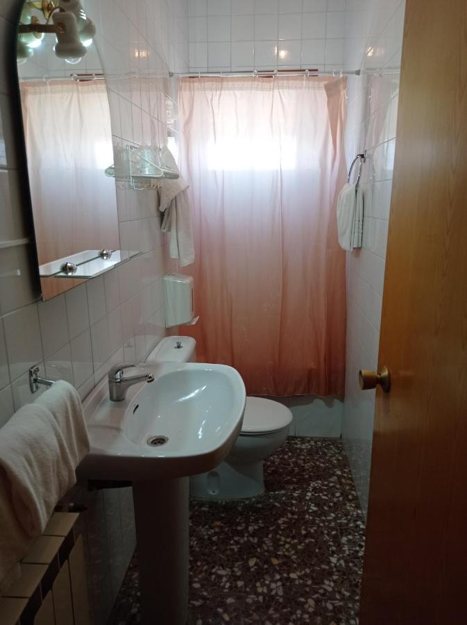 Antolin Guest House Minaya Екстер'єр фото